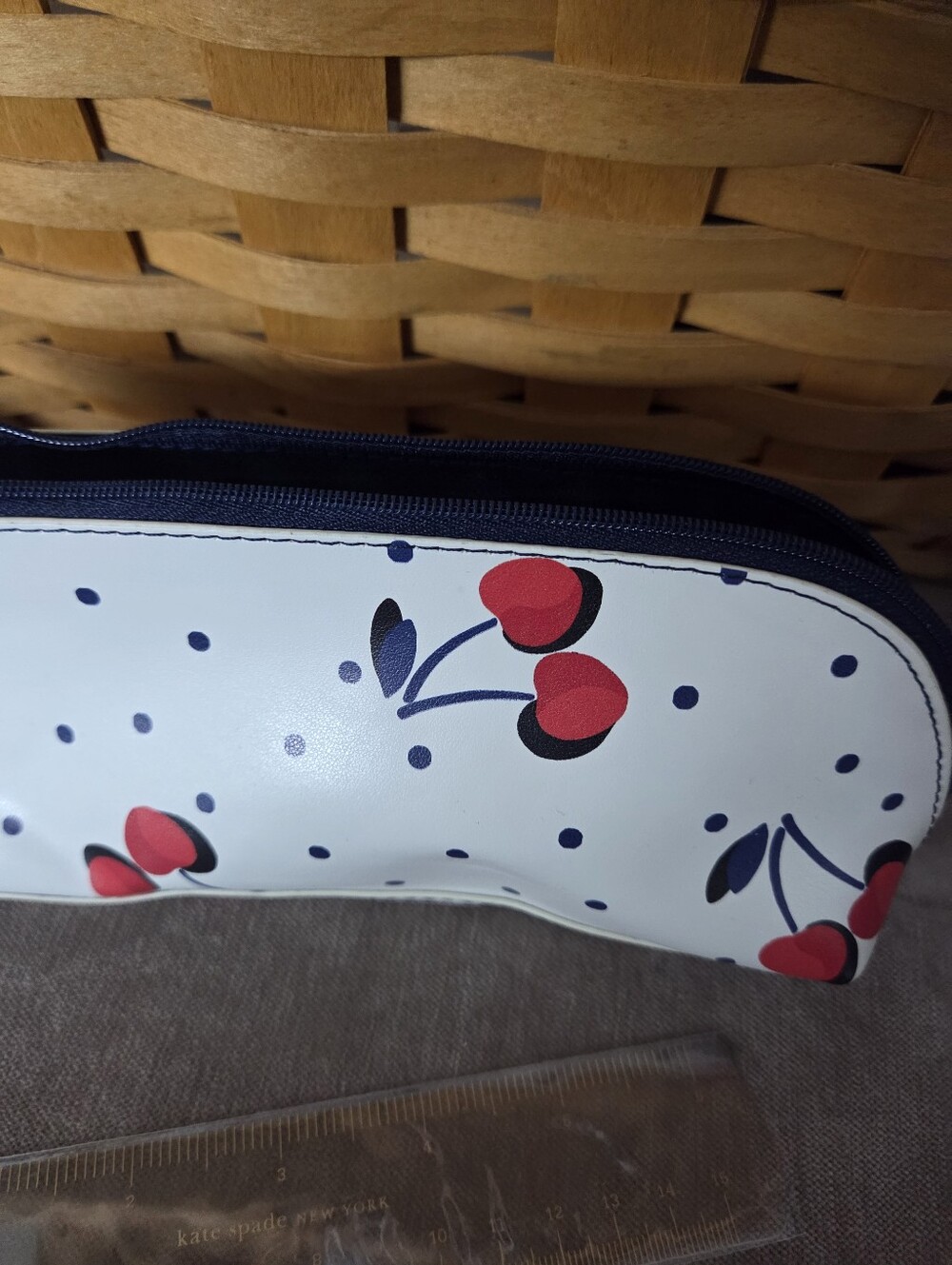 NWT Kate spade White Cherry Print Pencil Pouch with accessories - Picture 7 of 11